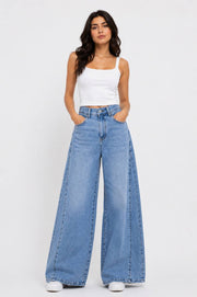 ARIA WASH JEANS